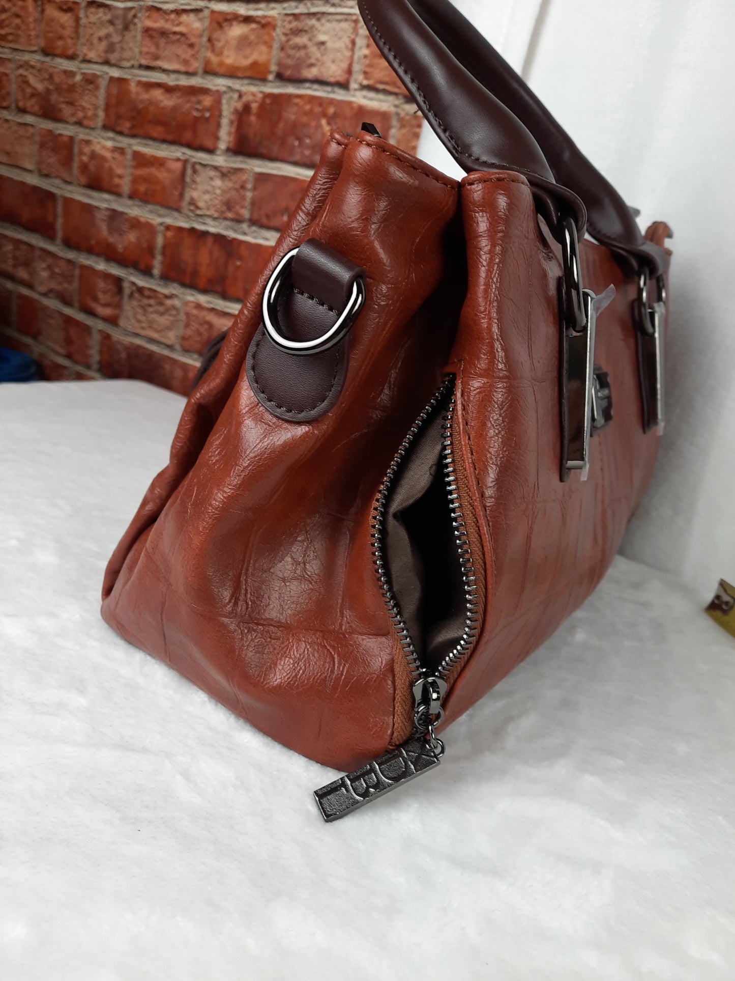 Xidibaoluo Brown Vegan Leather Bag With Crossbody Strap