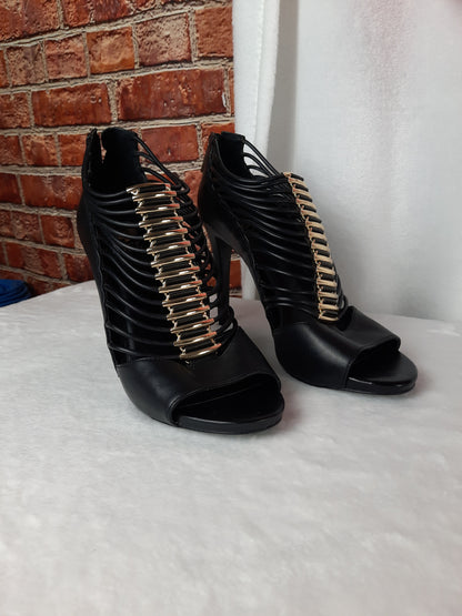 Vince Camuto Women's Black Leather Strappy Caged Heels Shoes Size 9 1/2