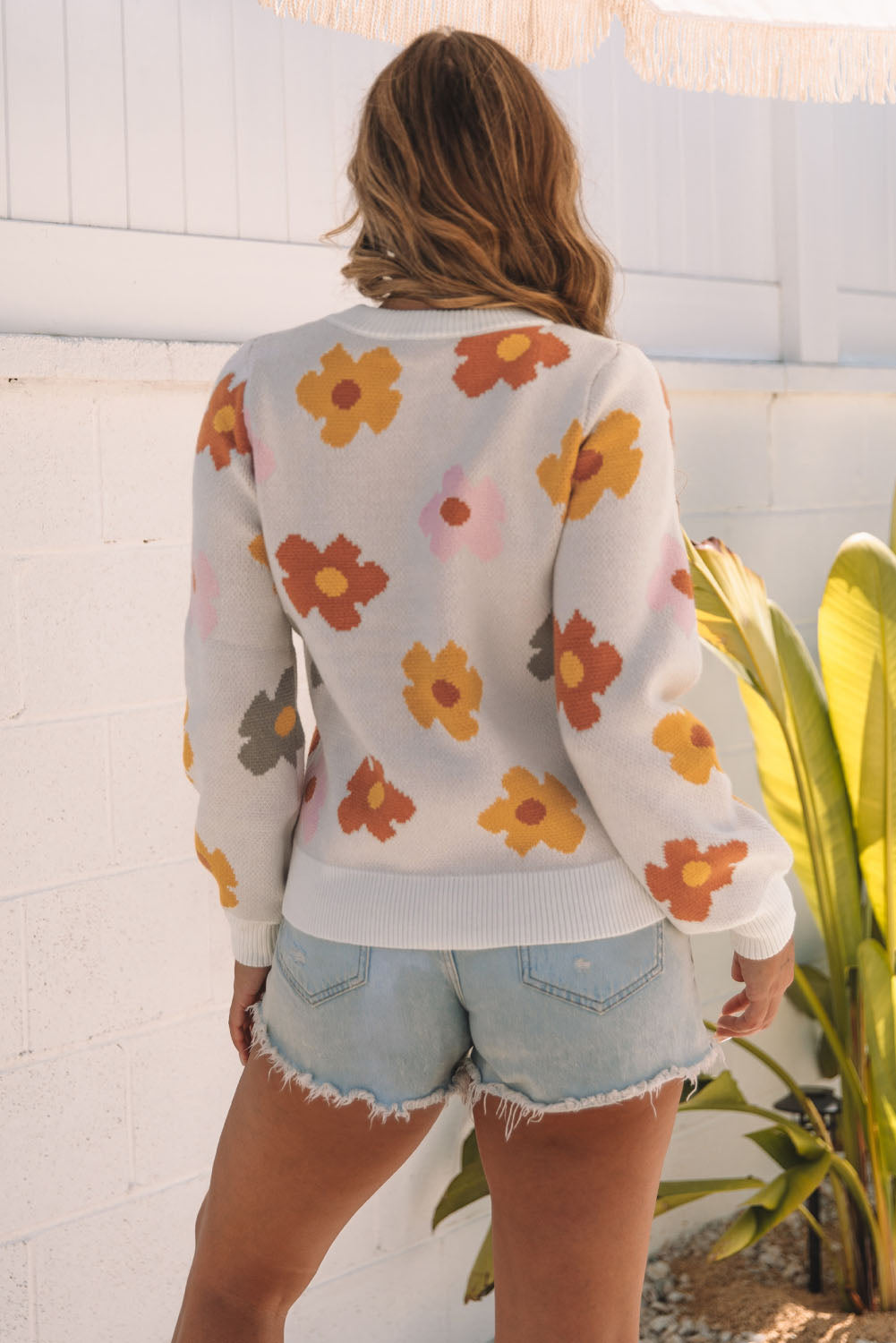 Crew Neck Relaxed Fit Sweater with Daisies