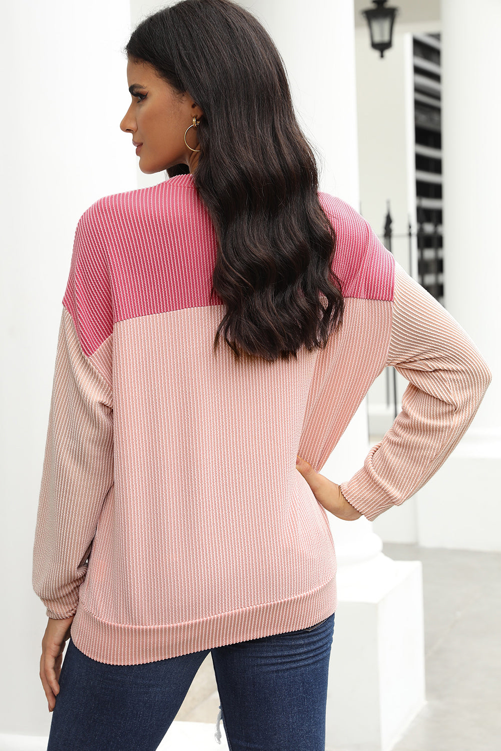 Long Sleeve Crew Neck Colorblock Sweater