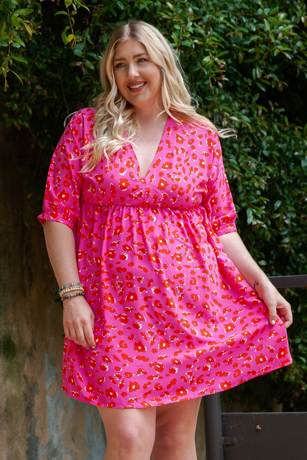 Plus Size Short Sleeve Floral Print Mini Dress