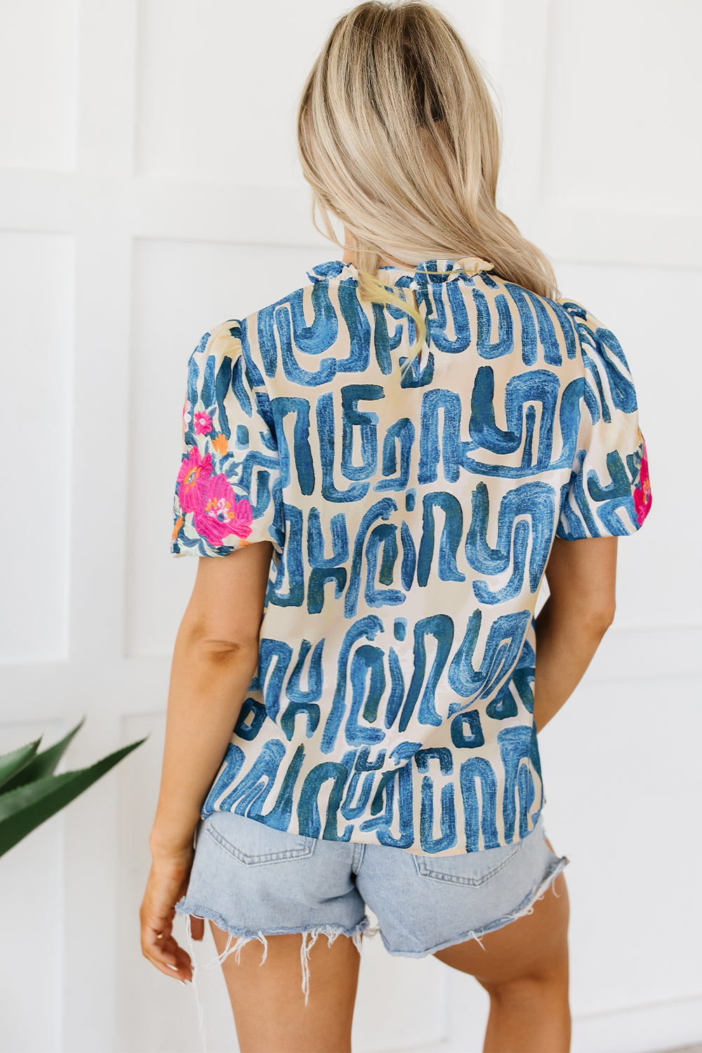 Short Sleeve Abstract Print Top