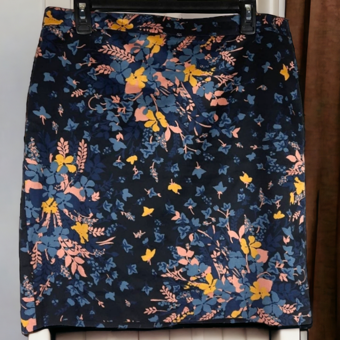 Ann Taylor Loft Floral Print skirt