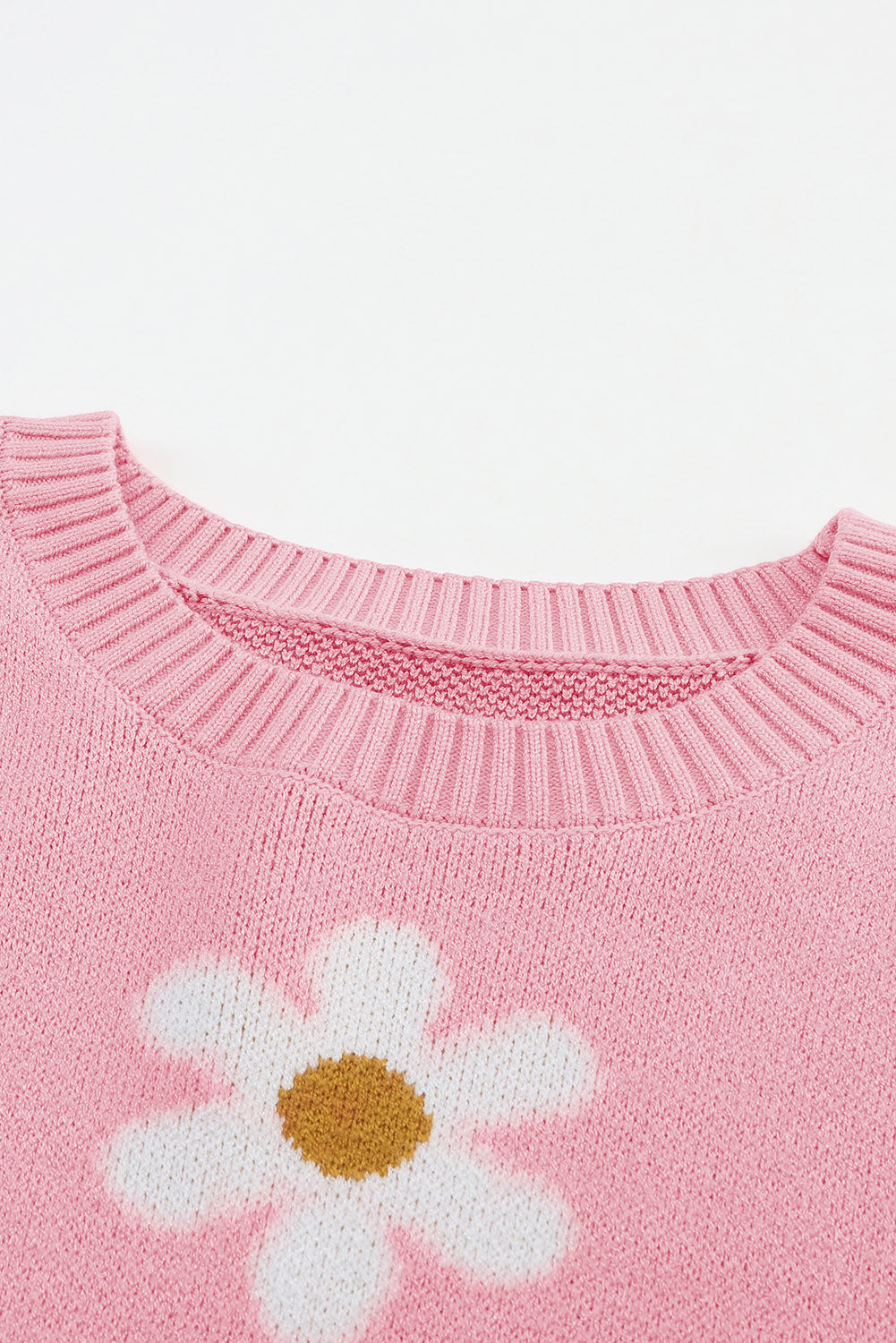 Long Sleeve Pink knit sweater with Daisies