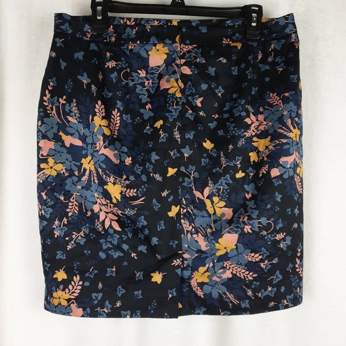 Ann Taylor Loft Floral Print skirt