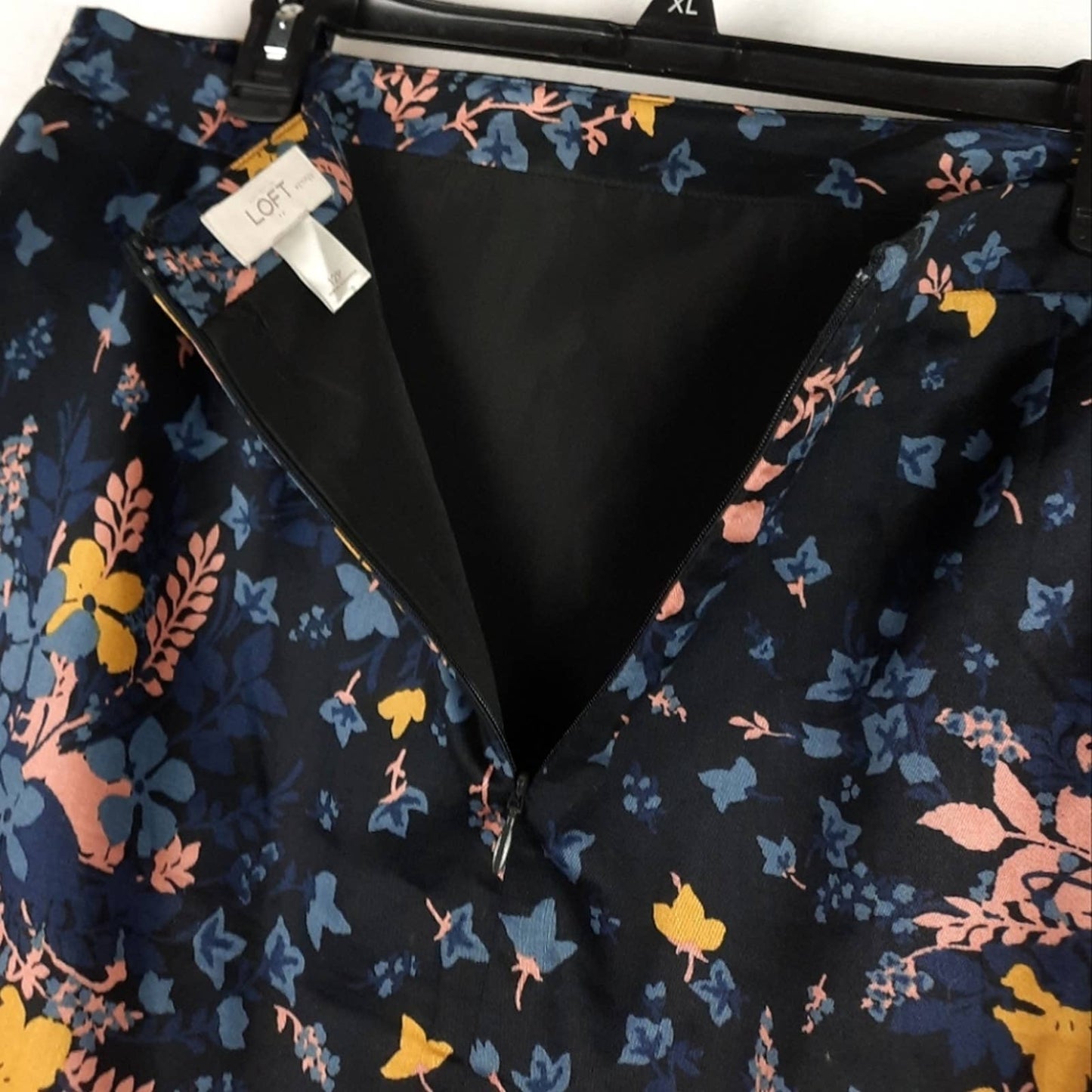 Ann Taylor Loft Floral Print skirt